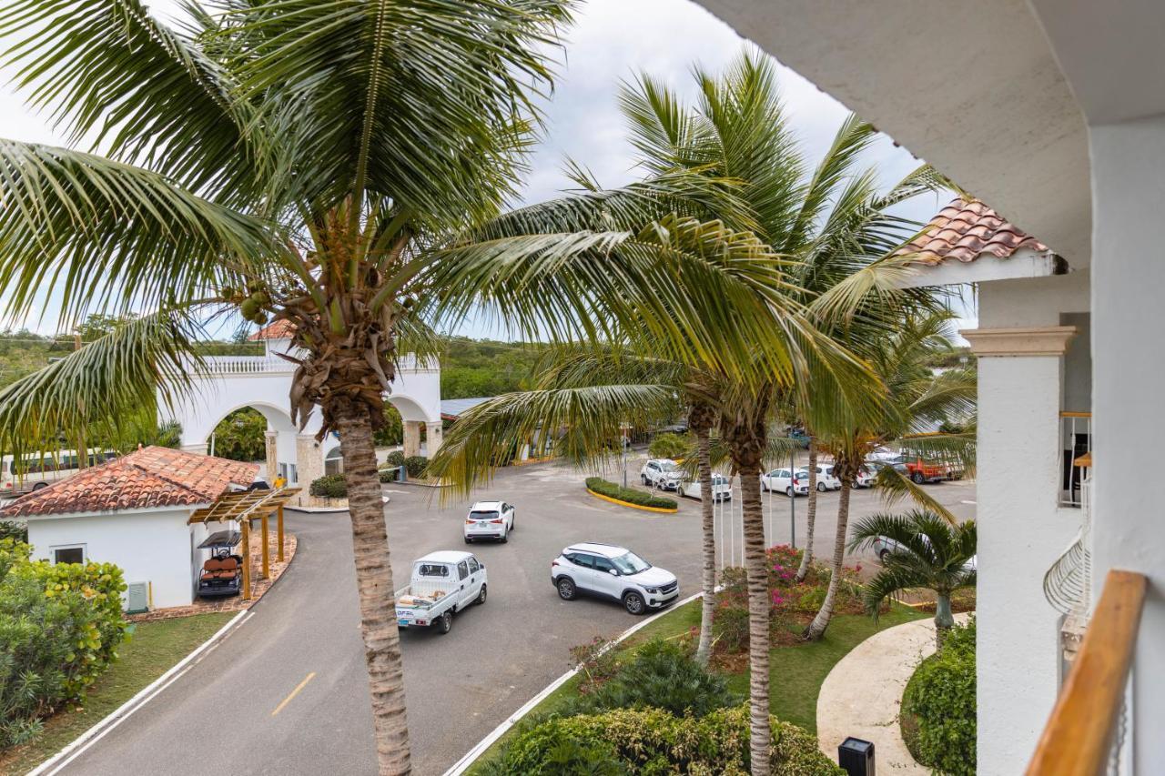Hotel Palmera Bayahibe Exterior photo