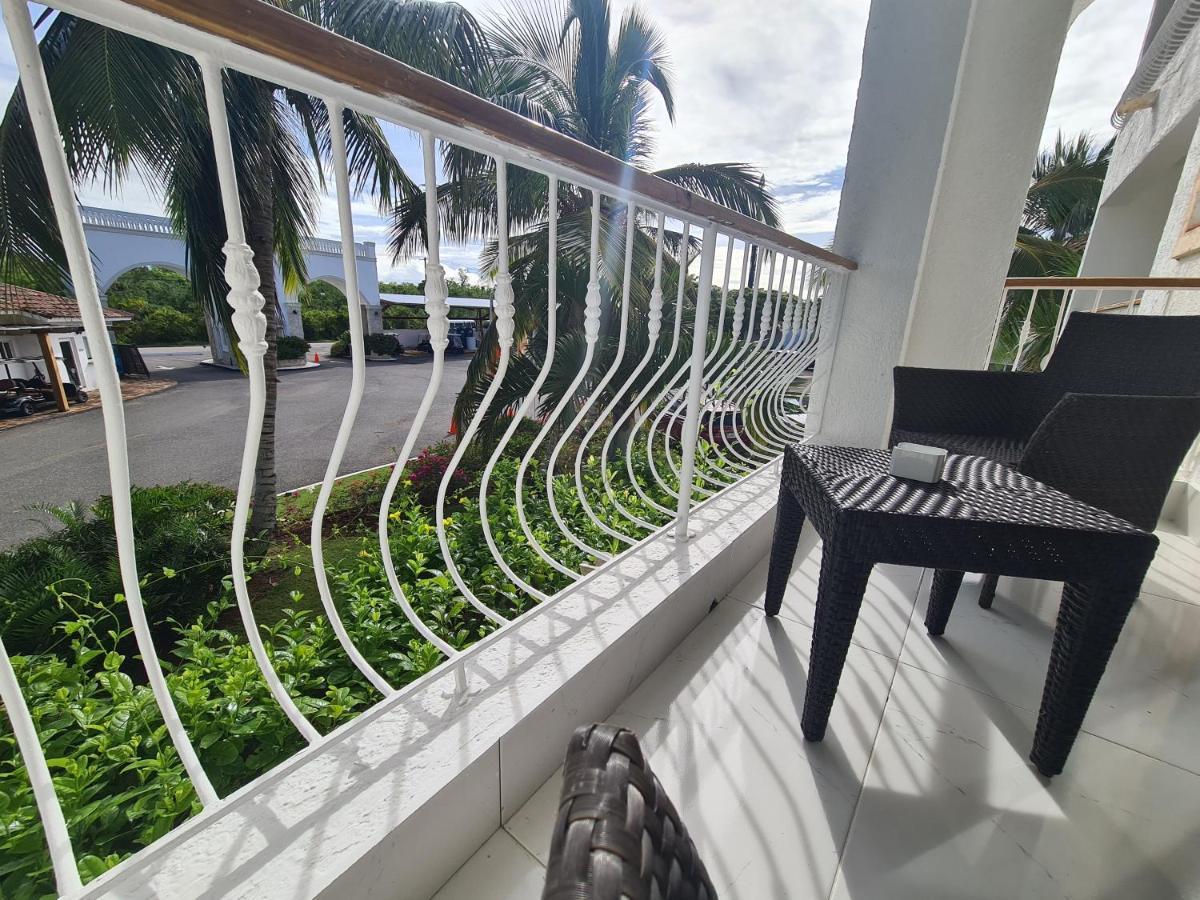 Hotel Palmera Bayahibe Exterior photo